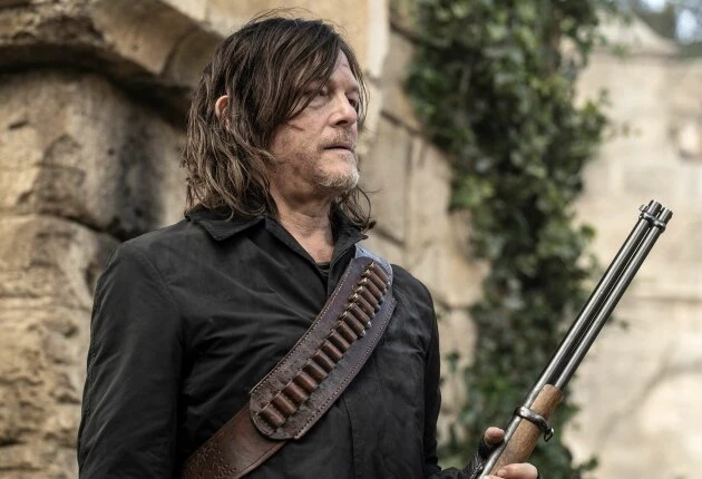 Кадр из 3 сезона сериала Ходячие мертвецы Дэрил Диксон